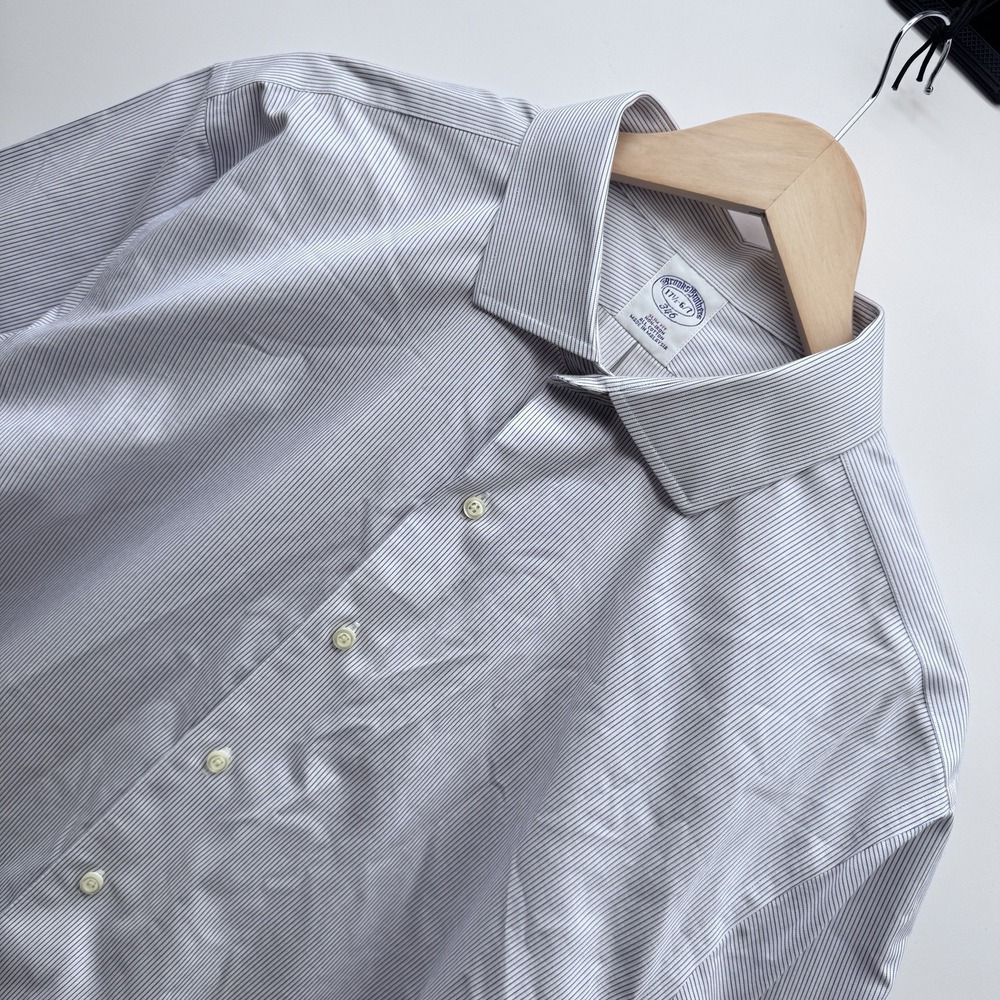 Brooks Brothers 346 Dress Shirt 17.5 36/37 Slim Fit Non-Iron Blue Striped Flaw